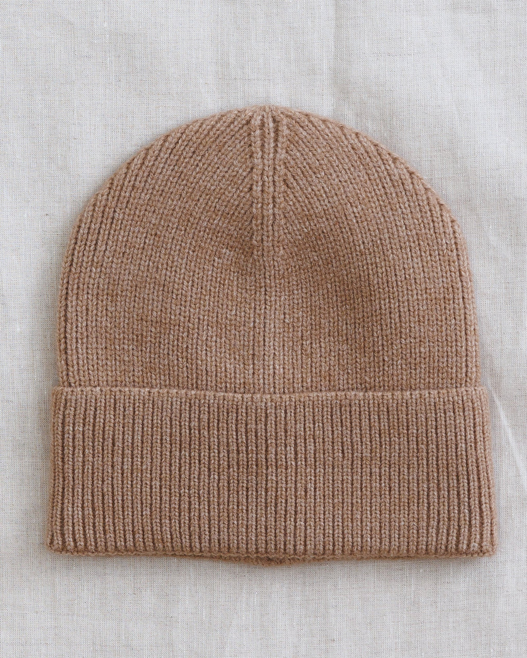 Brown rib-knit beanie with folded brim