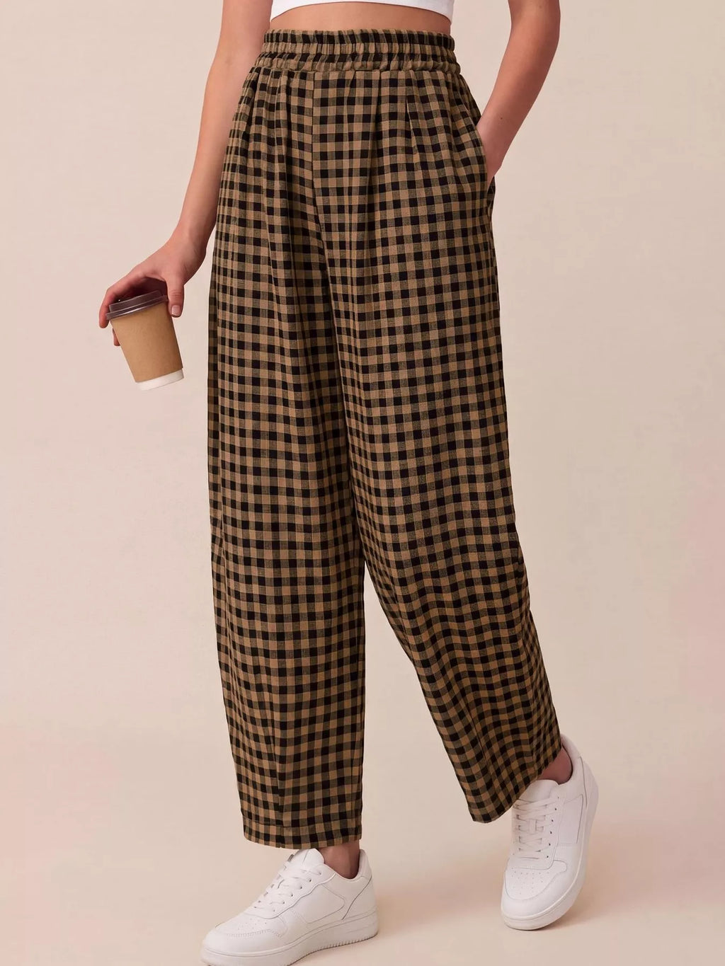 Black-and-beige gingham wide-leg casual pants with elastic waistband and roomy fit