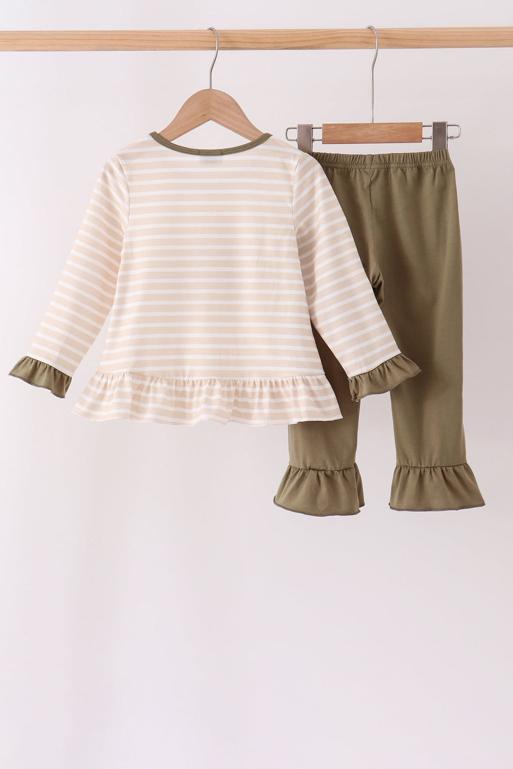 Turkey applique striped top with olive ruffle cuff pants set