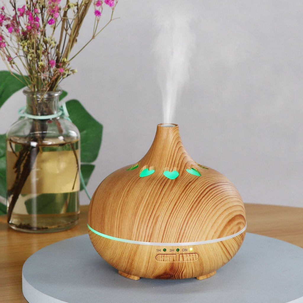 Wood-grain aromatherapy diffuser with green heart LED mist lights