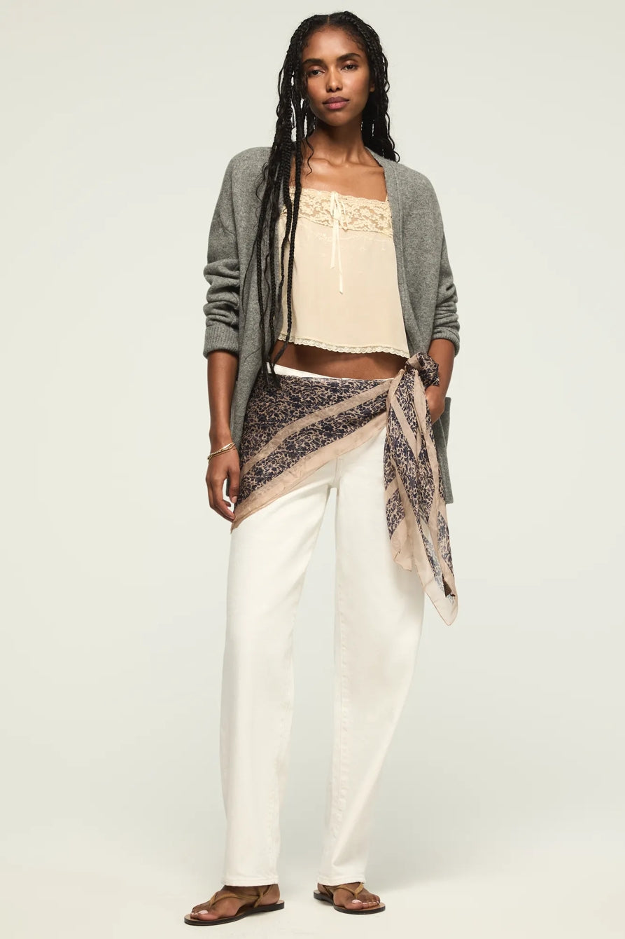 Women's baggy white jeans, full-length with button fly and front and back pockets