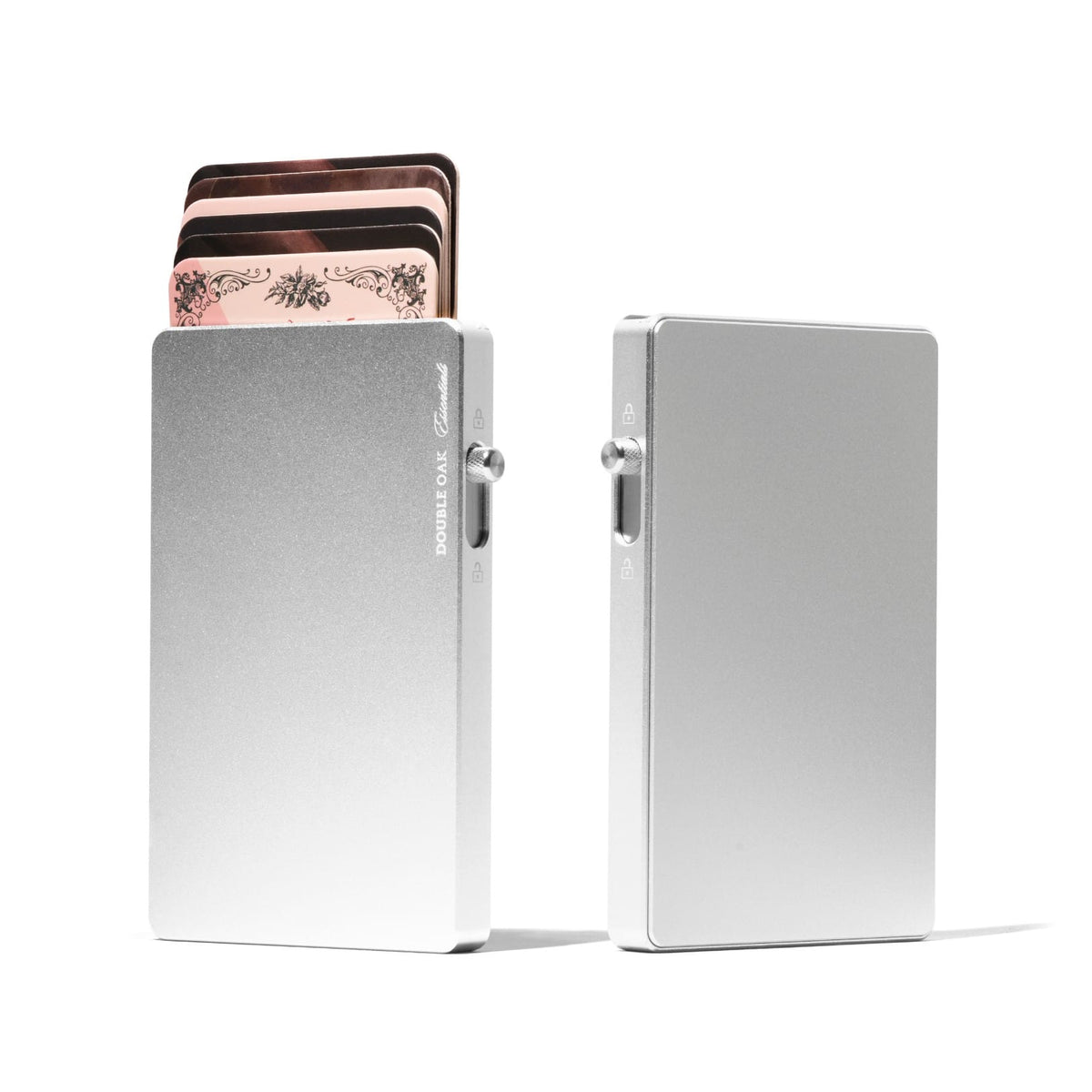 Mod wallet in silver aluminum with two-sided card case design