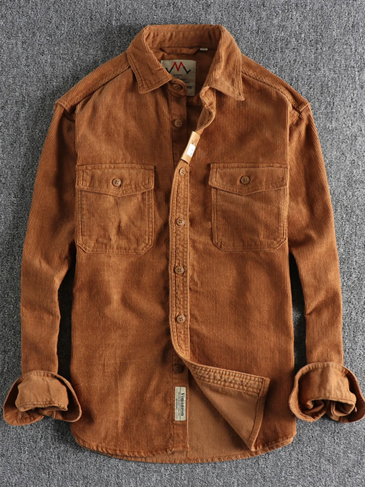 Men’s plus size corduroy long-sleeve button-up shirt with two chest pockets, tan-brown
