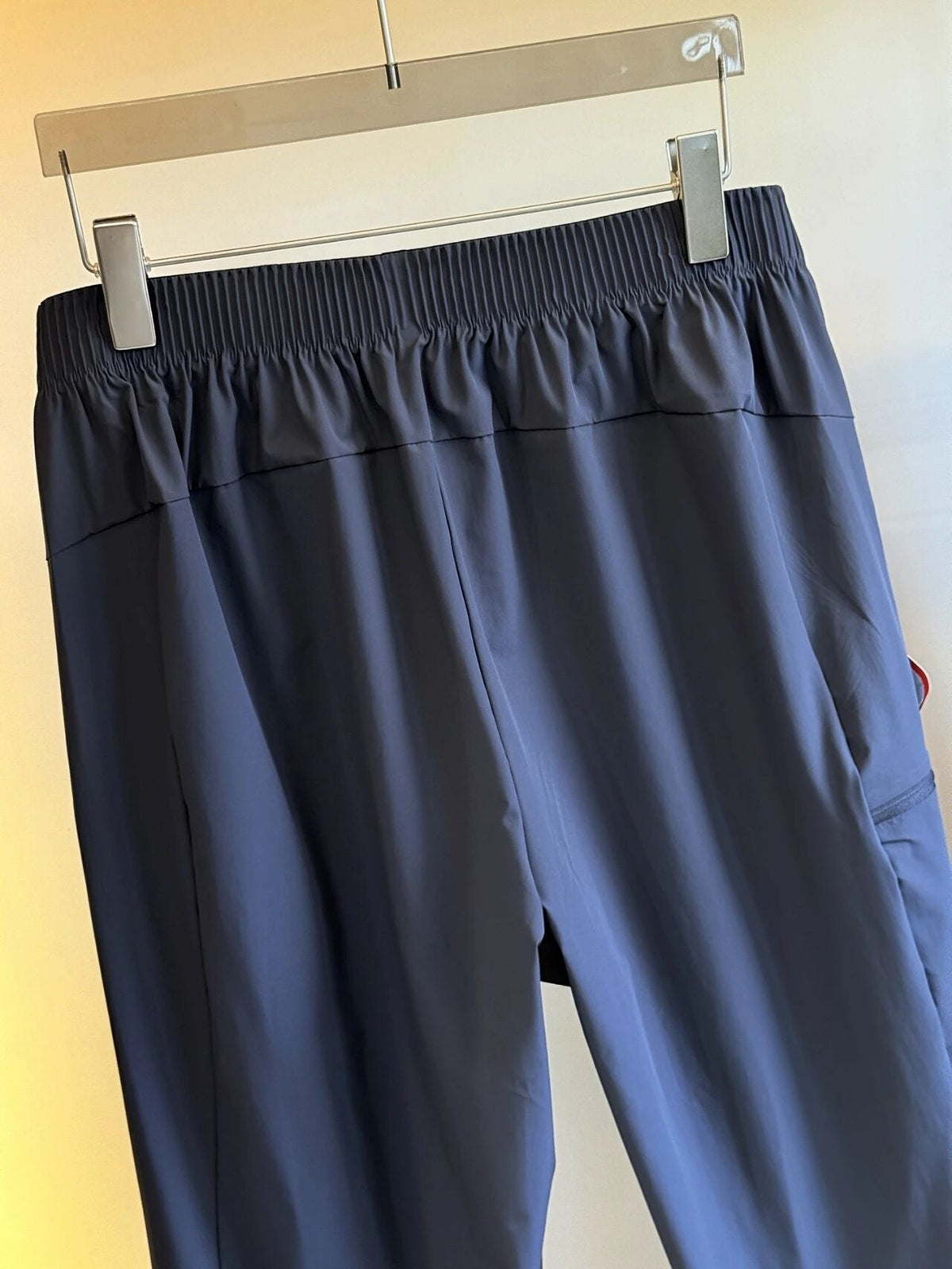 Men's quick-dry pants, dark navy elastic waistband and tapered legs