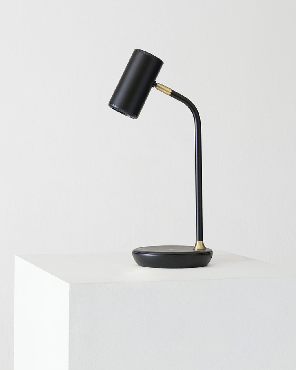 Ezra Table Lamp