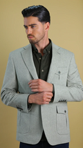 Single-breasted olive-toned blazer with notch lapels and flap chest pocket
