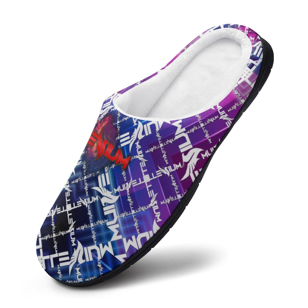 Cotton slipper with purple-blue abstract print, white lining, black non-slip sole