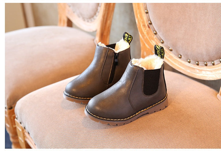 Kids dark leather short boots with side elastic and plush fur trim