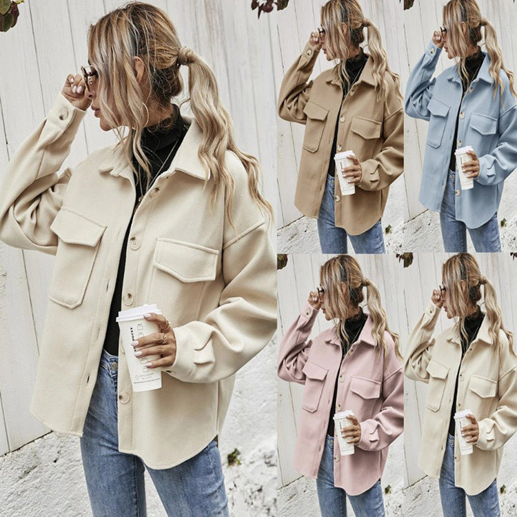 Women’s single-breasted lapel coat in cream, flap chest pockets and button front