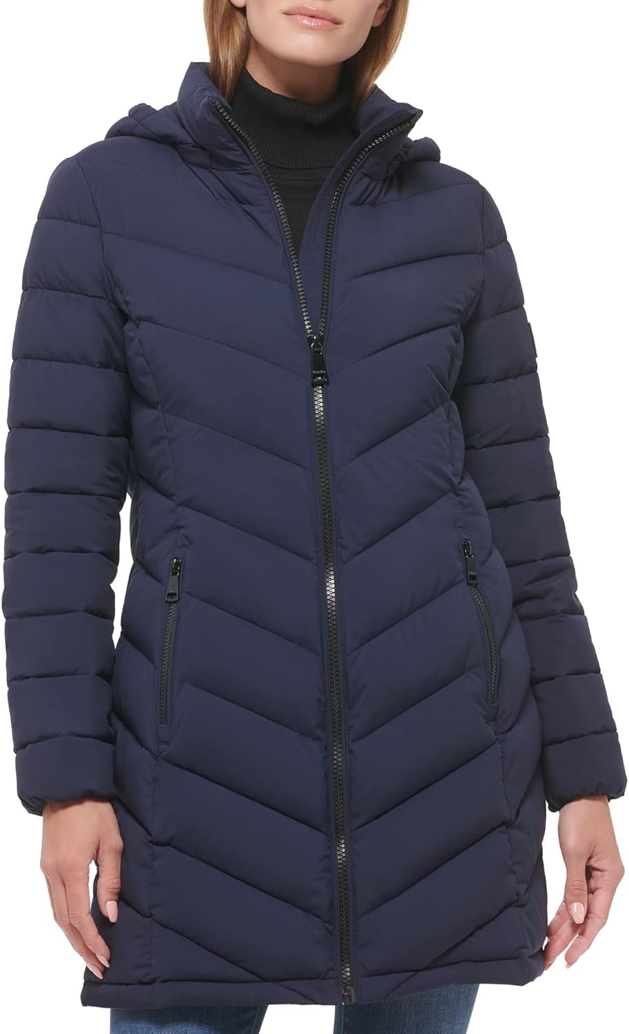 Long hooded chevron puffer jacket with zip front and two side pockets, navy