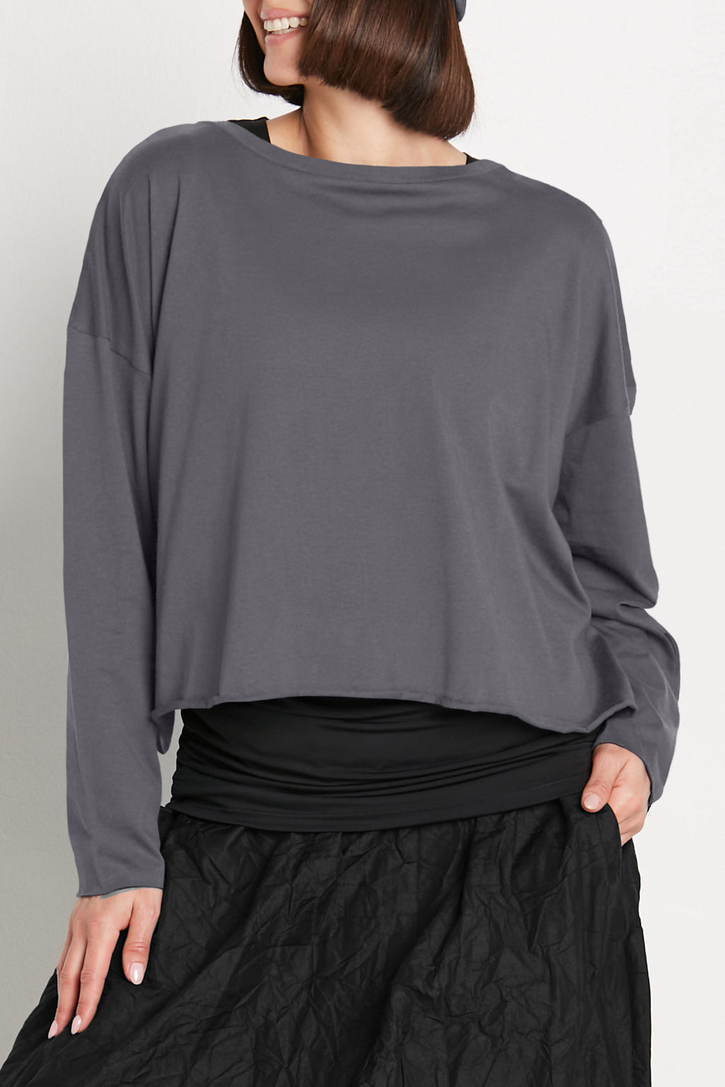Dark gray boxy long-sleeve Pima cotton mini t-shirt, relaxed fit, crew neck