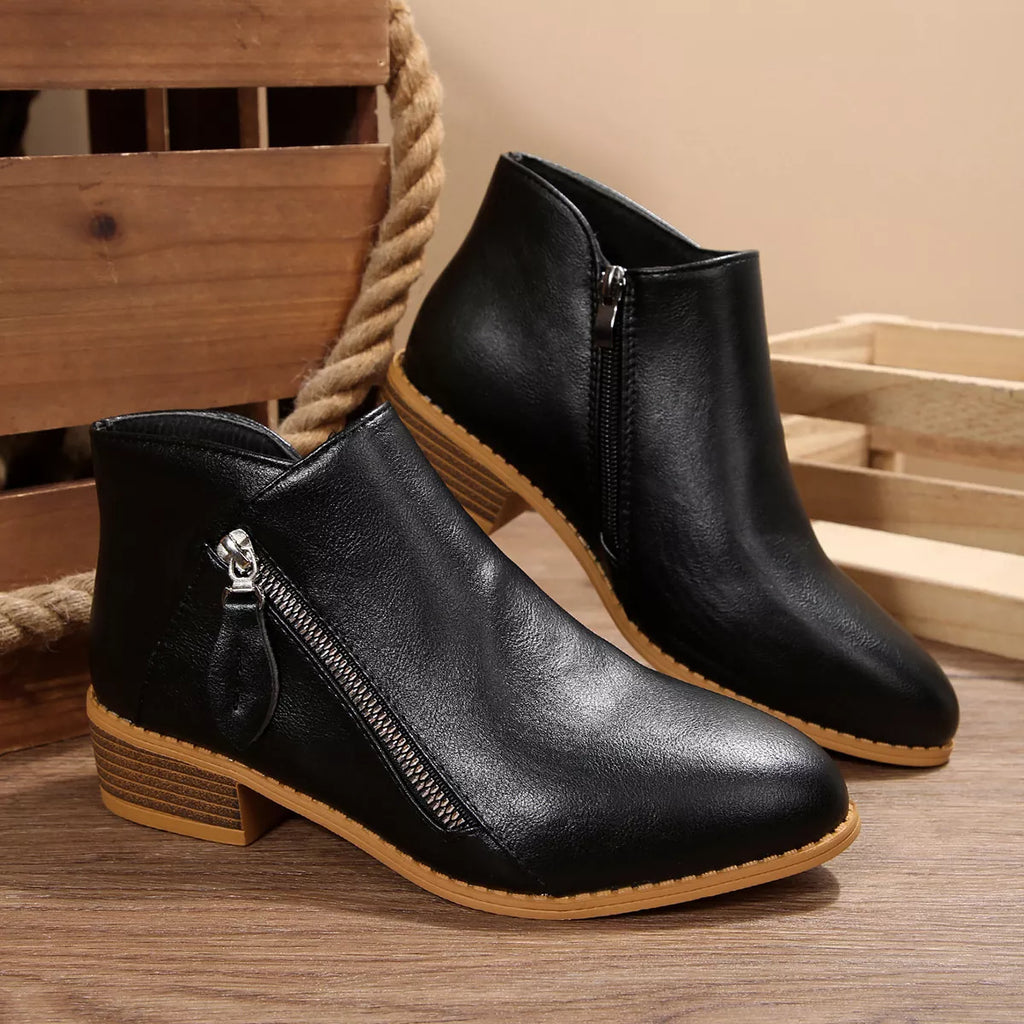 Black leather-look ankle boots with side zipper and block heel