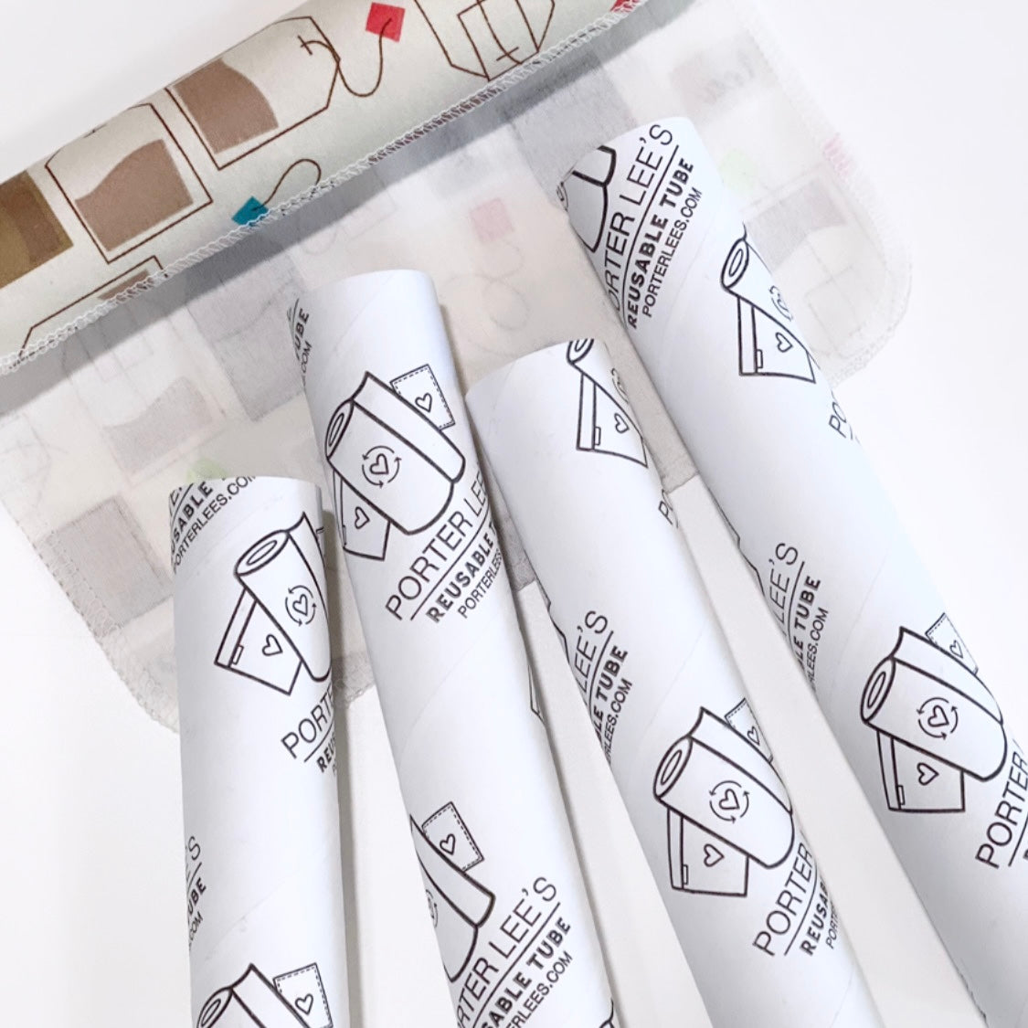 Reusable paper towels in clear packaging with printed house and seal icons