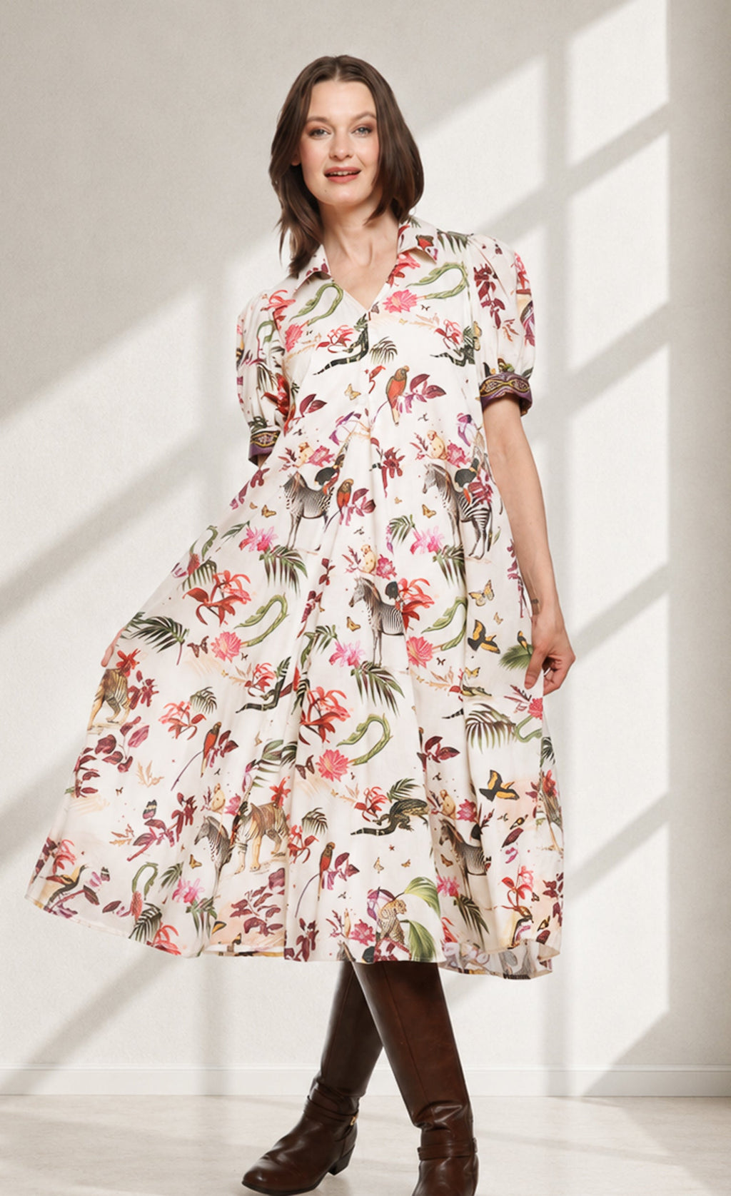 Womens short-sleeve midi dress with multicolor safari print and buttoned collar