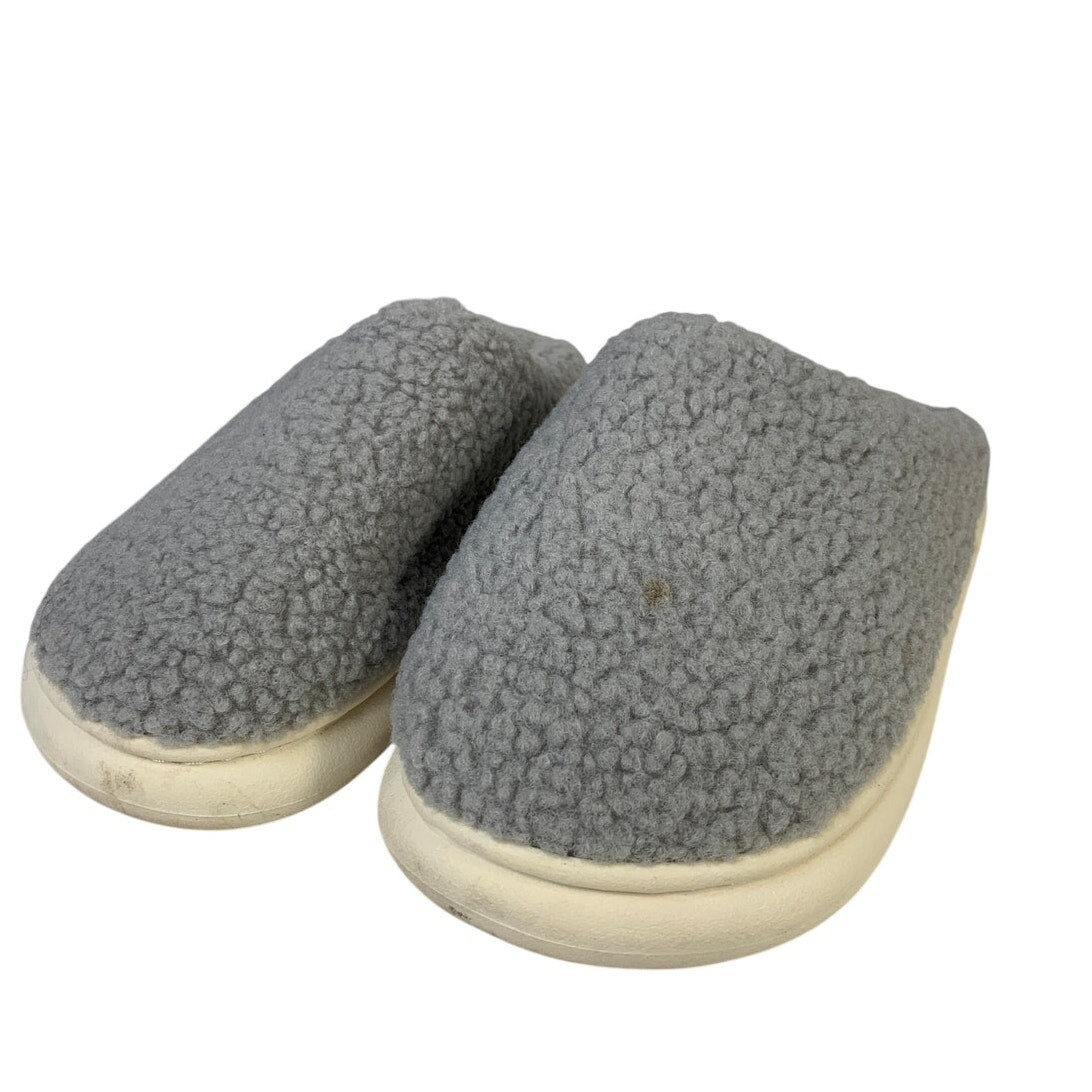 Gray fuzzy closed-toe slip-on house slippers with cream sole trim