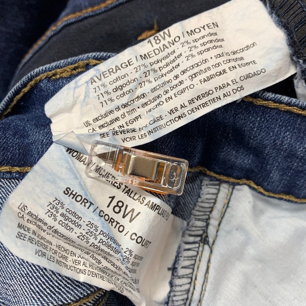 Gloria Vanderbilt denim jeans care label showing size 18W fabric blend