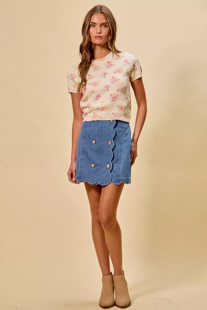 Denim button-front mini skirt with scalloped hem and gold buttons