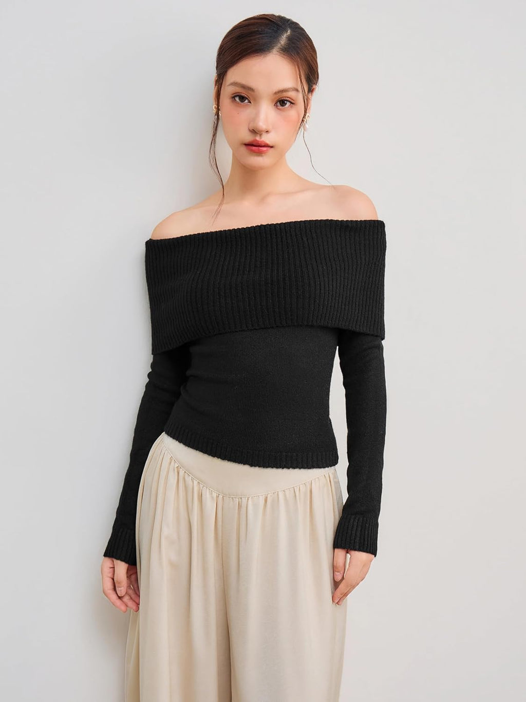 Black off-shoulder knitted long sleeve sweater top with ribbed finish