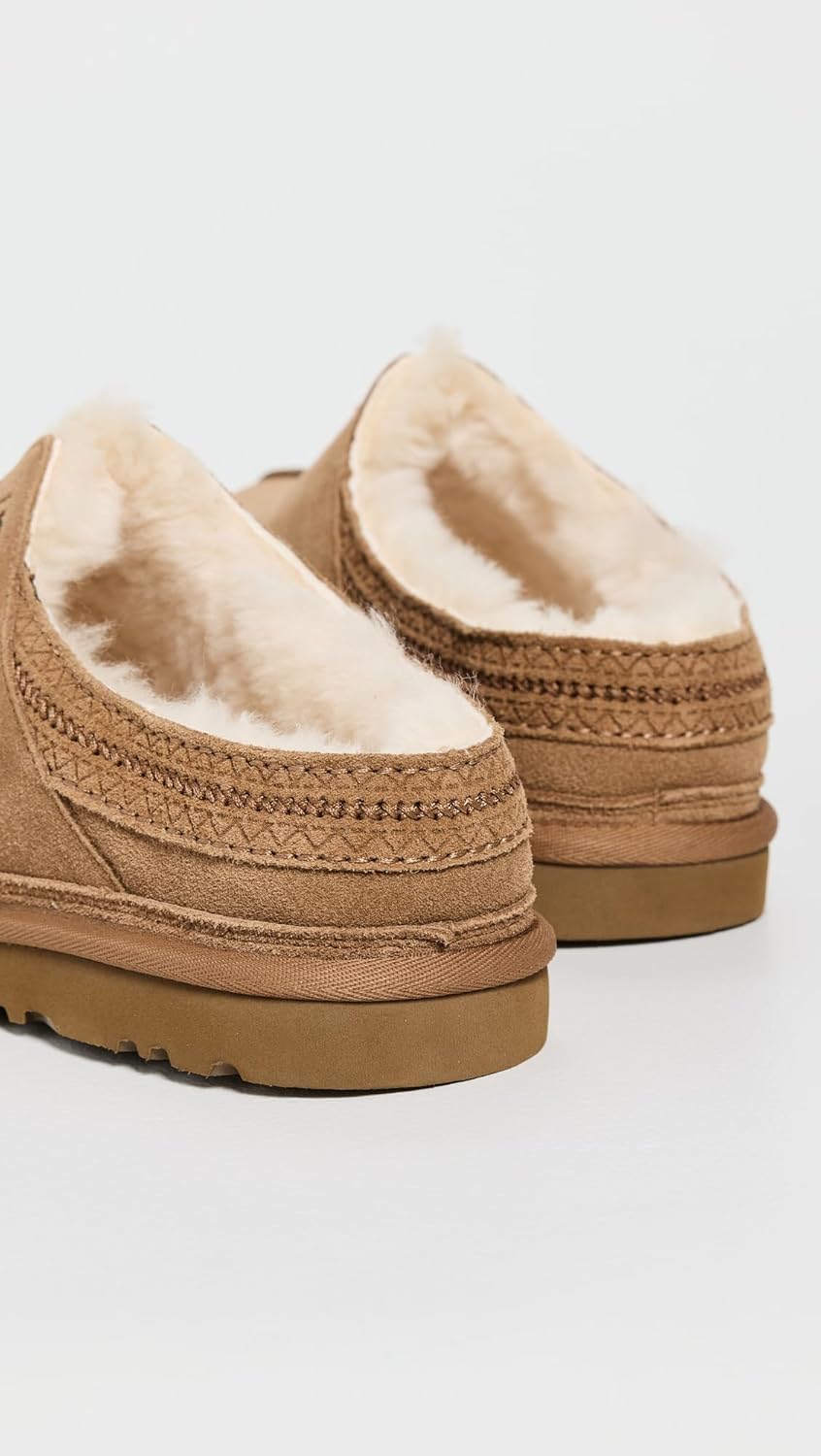 Men's UGG Neuman slippers with cream sheepskin lining and chestnut suede upper