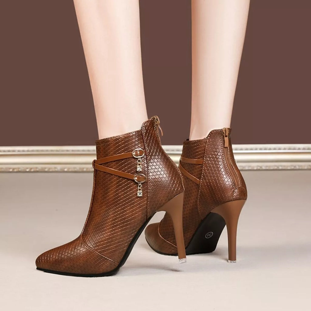 Coffee pointed-toe stiletto ankle boots, textured upper and side chain charm detail