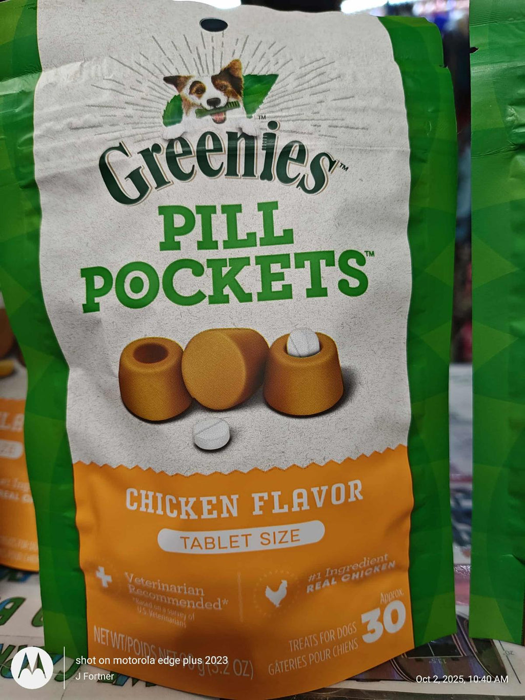 Greenies Pill Pockets chicken flavor tablet size dog treat pockets, 30-count pouch