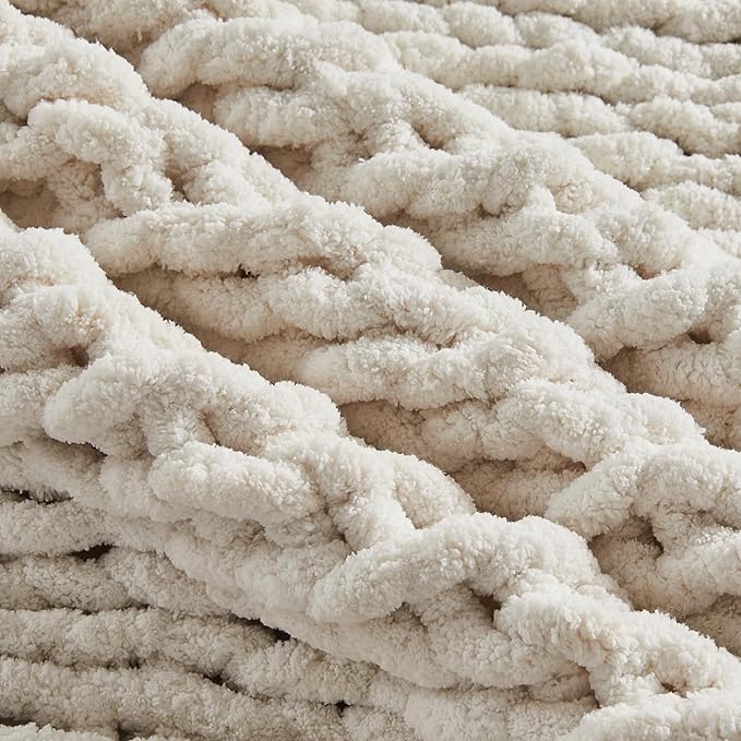 Cream chenille loop knit throw blanket close-up, dense chunky cable ridges