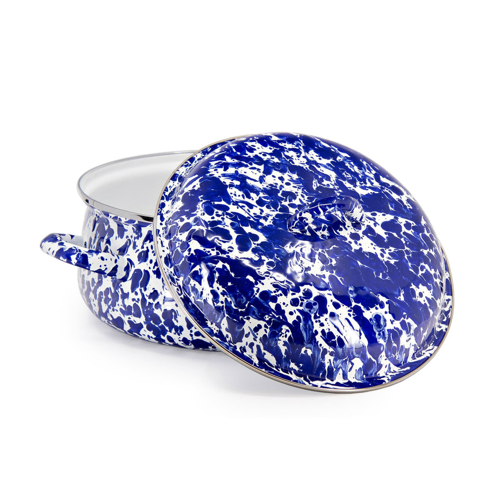 4-quart enamel Dutch oven with blue speckle exterior and matching domed lid