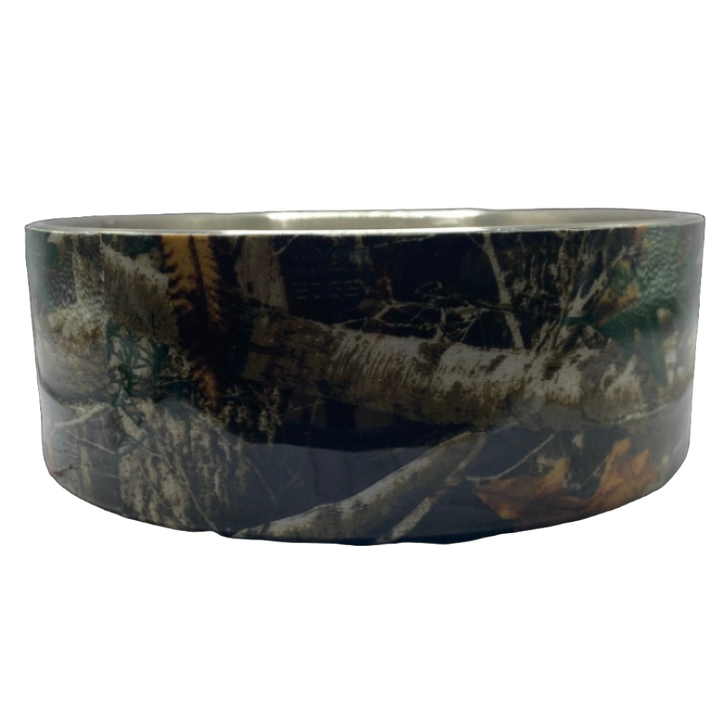 Wide stainless steel pet bowl with camouflage print, 64 oz.