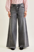 Mid-rise wide-leg gray denim jeans with button fly and front pockets