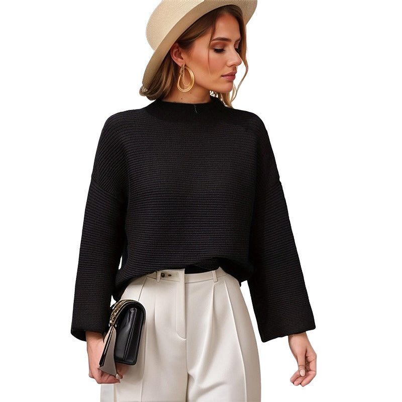 Women’s loose pullover sweater in black, wide crew neck, long sleeves