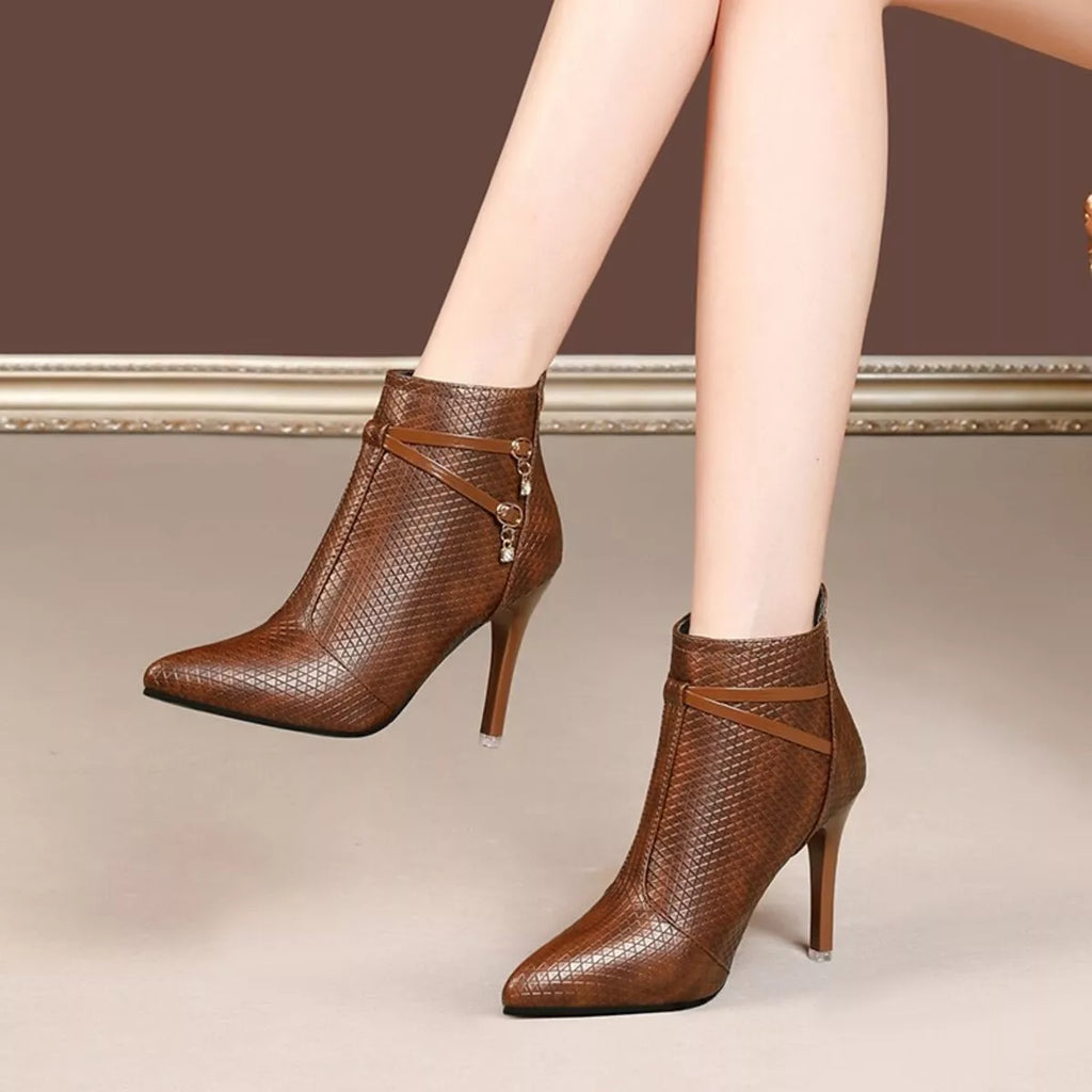 Coffee pointed-toe stiletto ankle boots, textured pattern and side chain detail