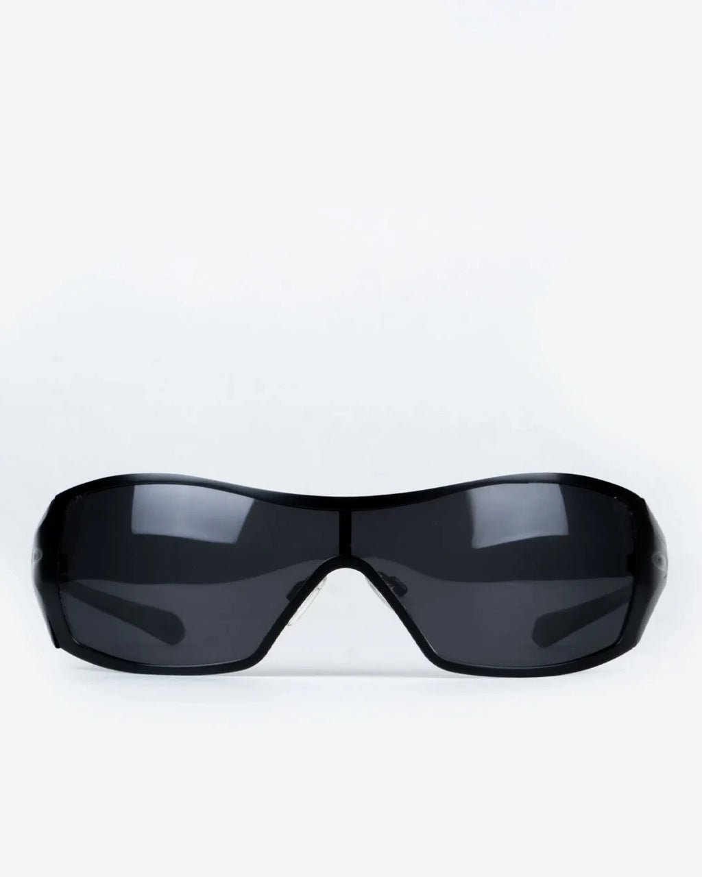 Polarized sunglasses front view, dark polarized lenses with black frame