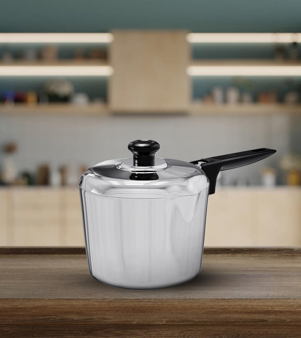 3 Quart Sauce Pan with Lid