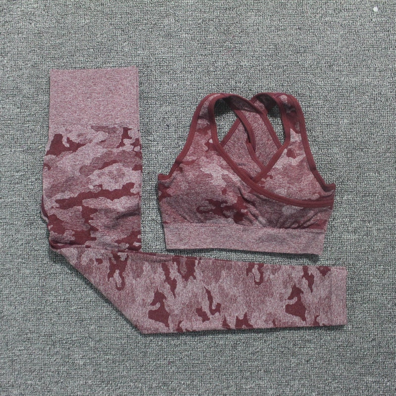 Camouflage sports bra and leggings set, dusty rose