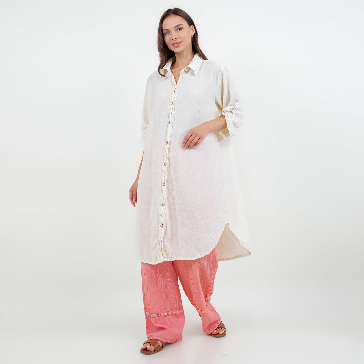 Ivory cotton gauze tunic with collar and button-front, sleeve ties and side slits