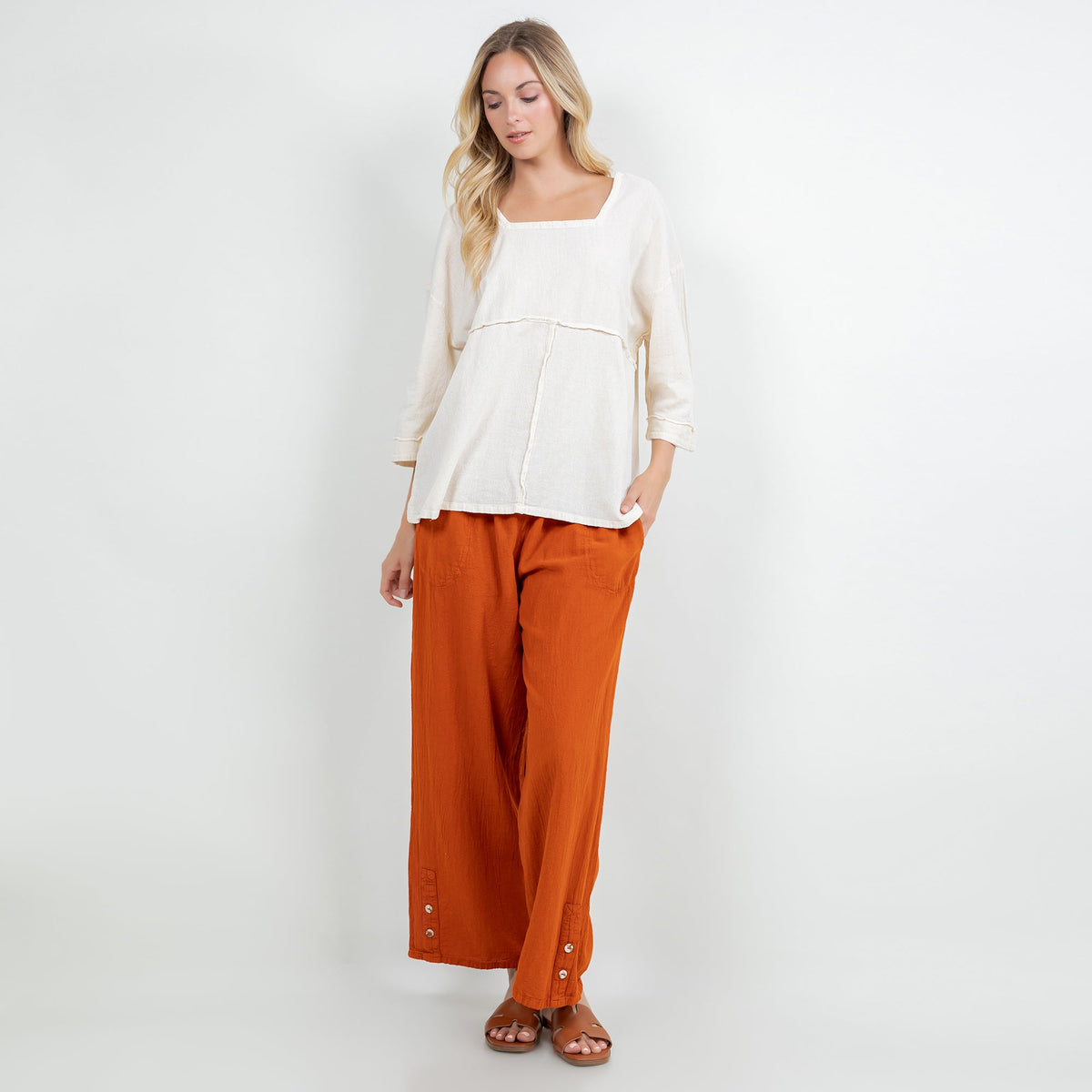 White cotton gauze tunic top with square neckline and 3/4 sleeves