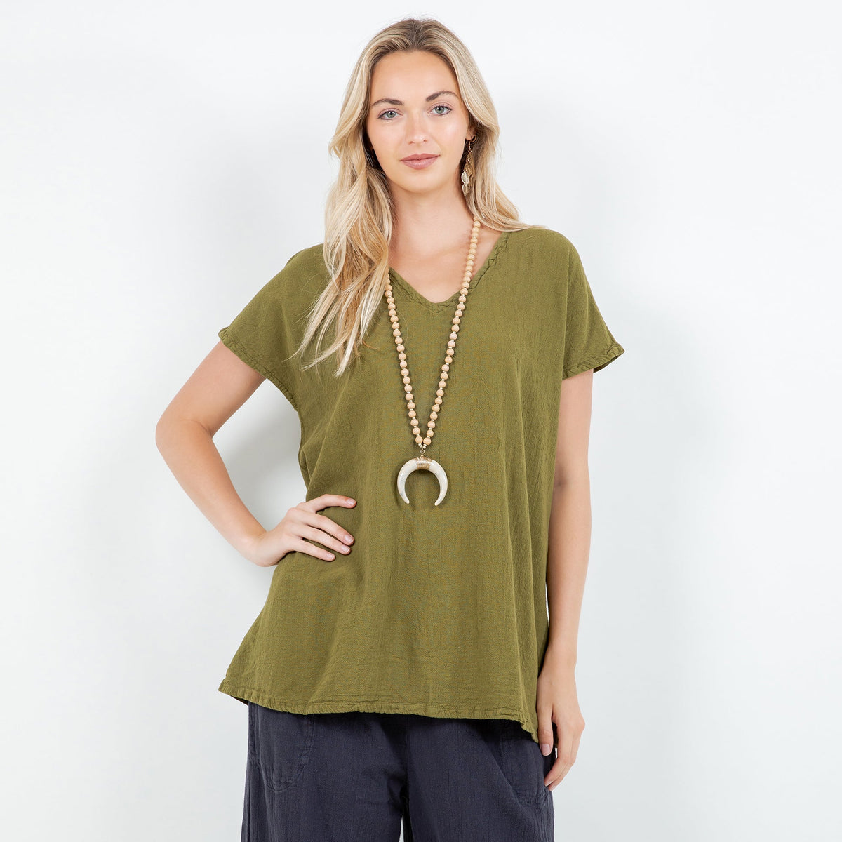 Betsy cotton gauze top, olive green, V-neck with notch, short sleeves, easy fit