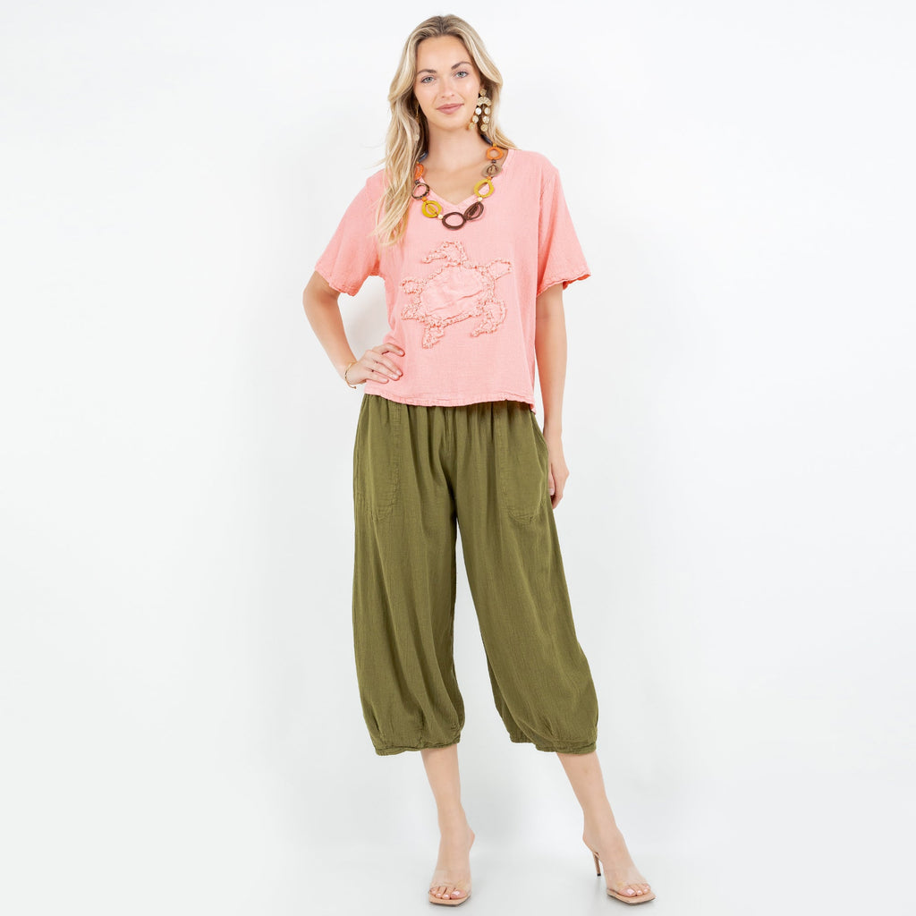 Women’s pink cotton gauze top with embroidered applique, V-neck, loose silhouette