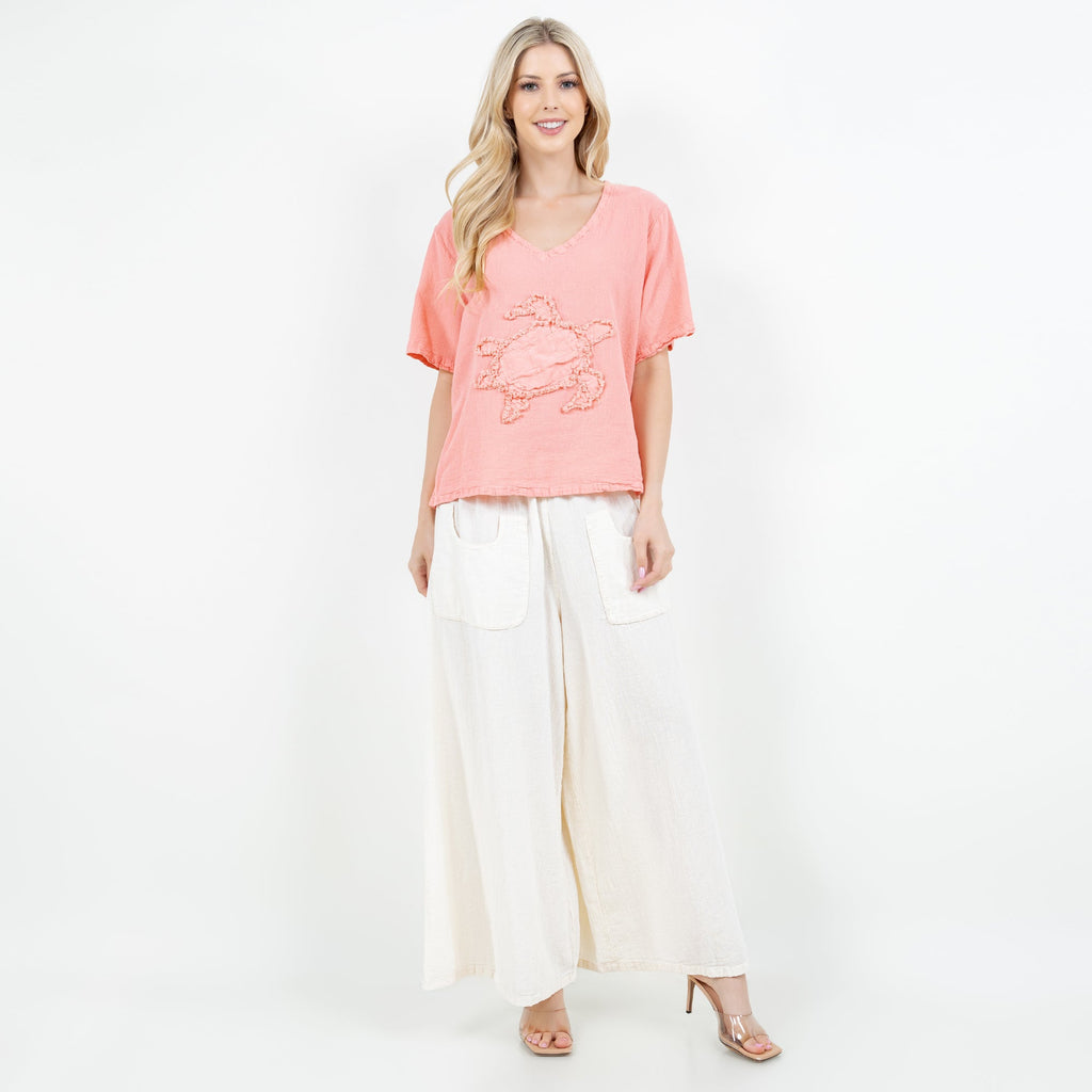 Women’s pink cotton gauze top with embroidered applique, V-neck, relaxed fit