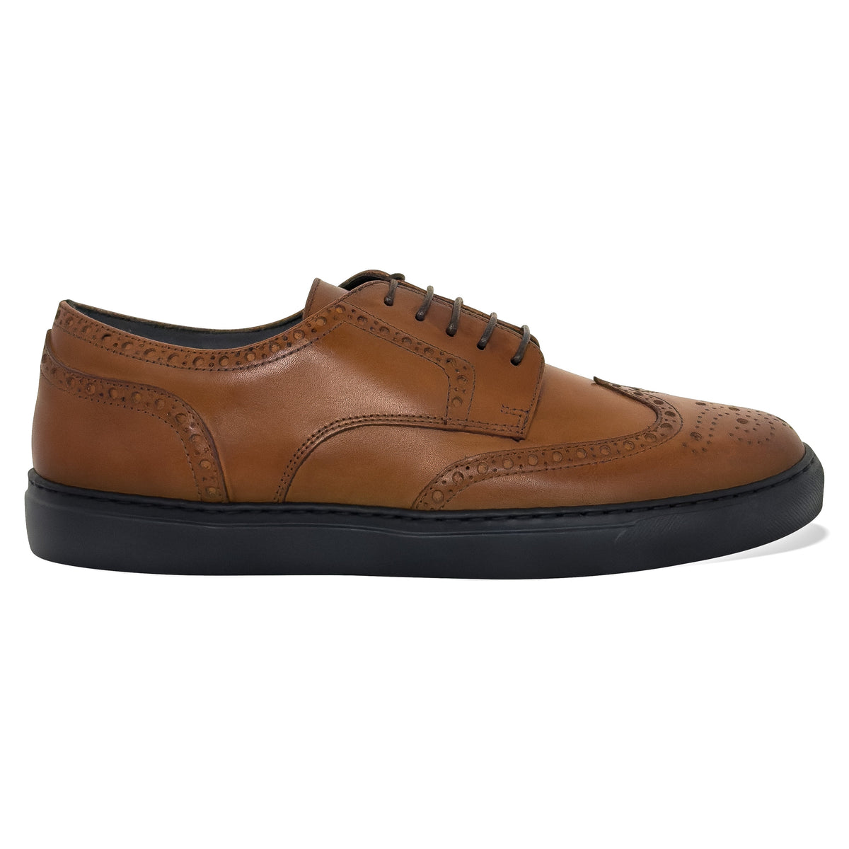 Cognac wingtip oxford shoe with black rubber sole and lace-up closure