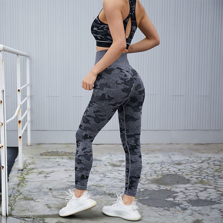 Womens camouflage yoga set with sports bra and leggings, black and dark gray