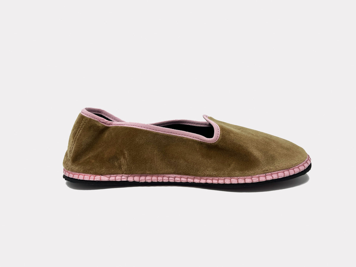 Furlane unisex slip-on espadrille, camel suede with pink trim and cushioned collar