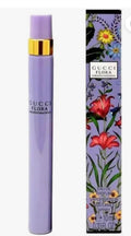 Gucci Flora Gorgeous Magnolia mini EDP spray bottle, purple glass with gold cap