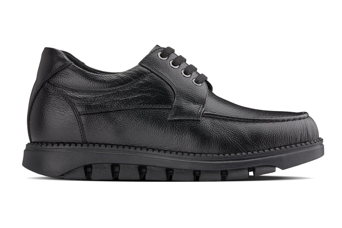 Black CALTO lace-up oxford shoe with stitching details and thick tread sole.