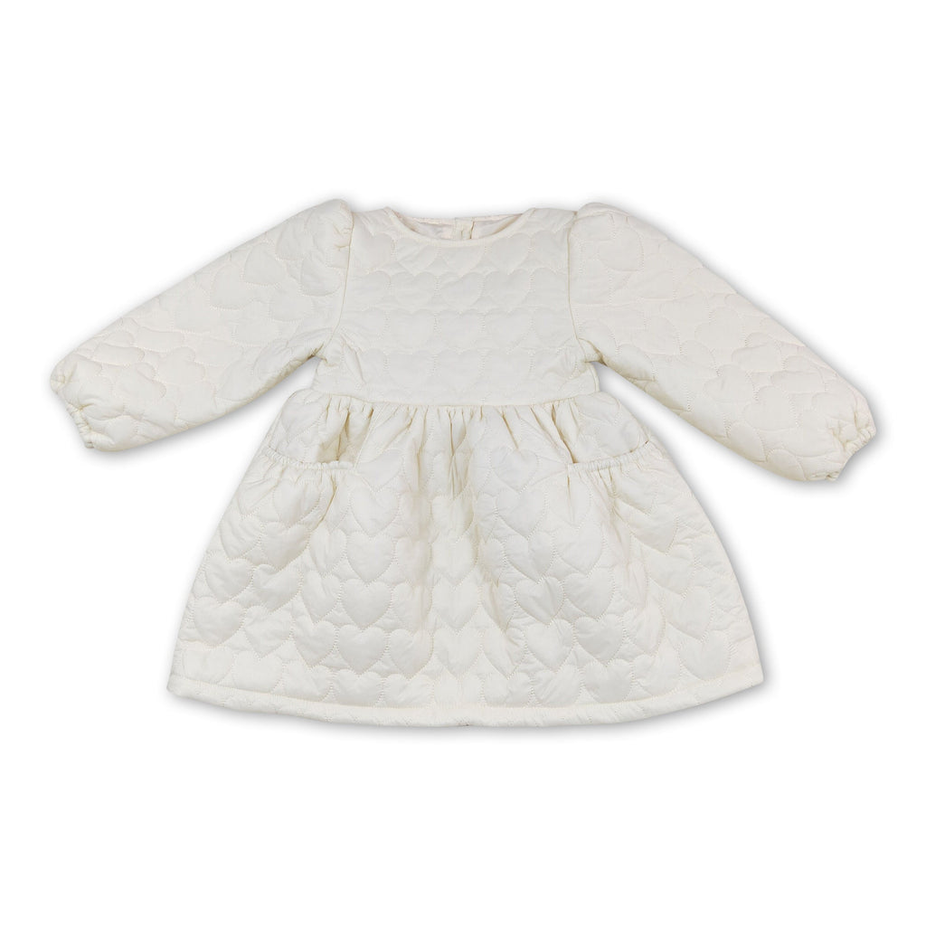 Kids winter coat in off-white quilted fabric with subtle heart pattern