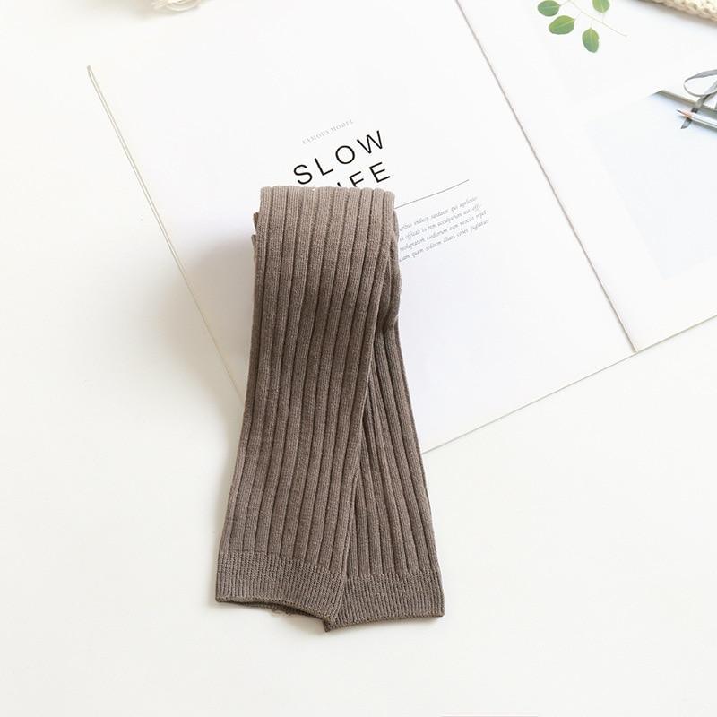 Toddler ribbed knit leggings, heather gray folded flat.