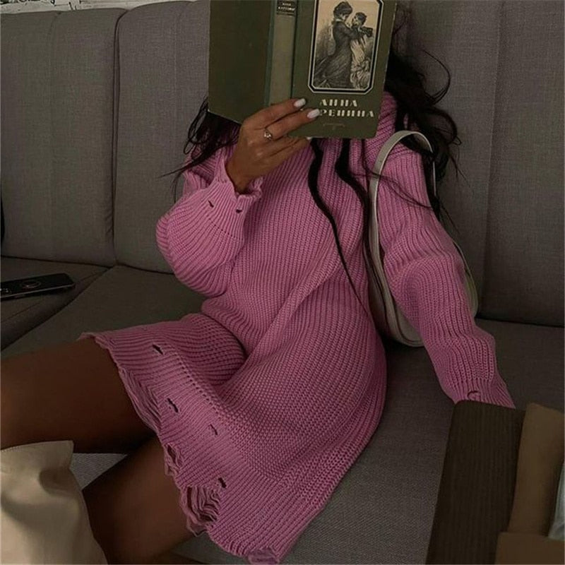 O-neck oversized mini knitted sweater dress, long sleeves, pink rib knit with frayed hem