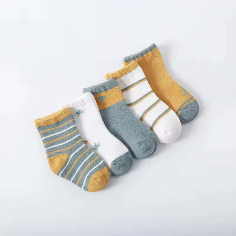 Kids sock set with mustard, white, and gray striped and solid ankle socks, 5-pack
