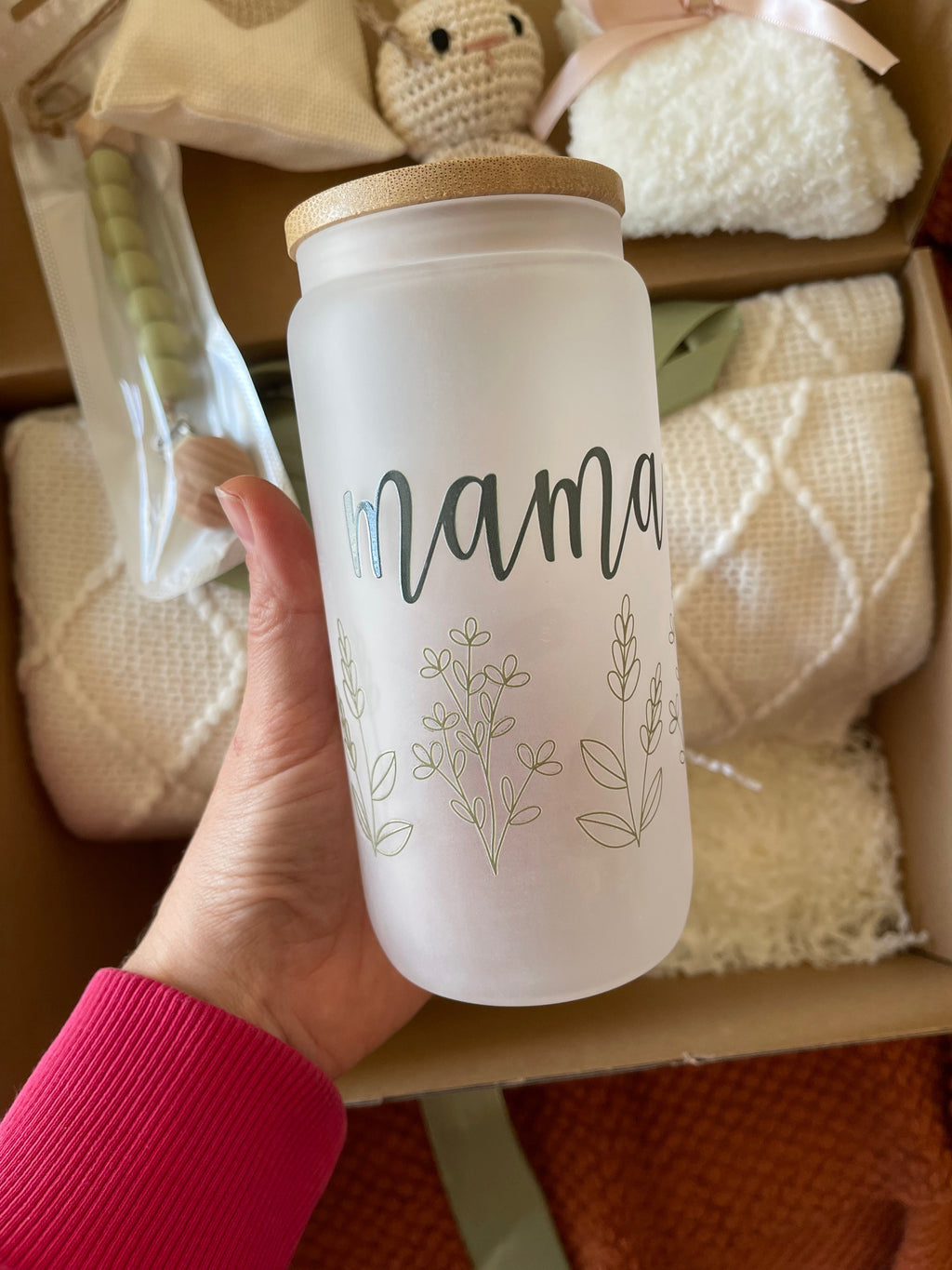 White “mama” mug with blue botanical line art