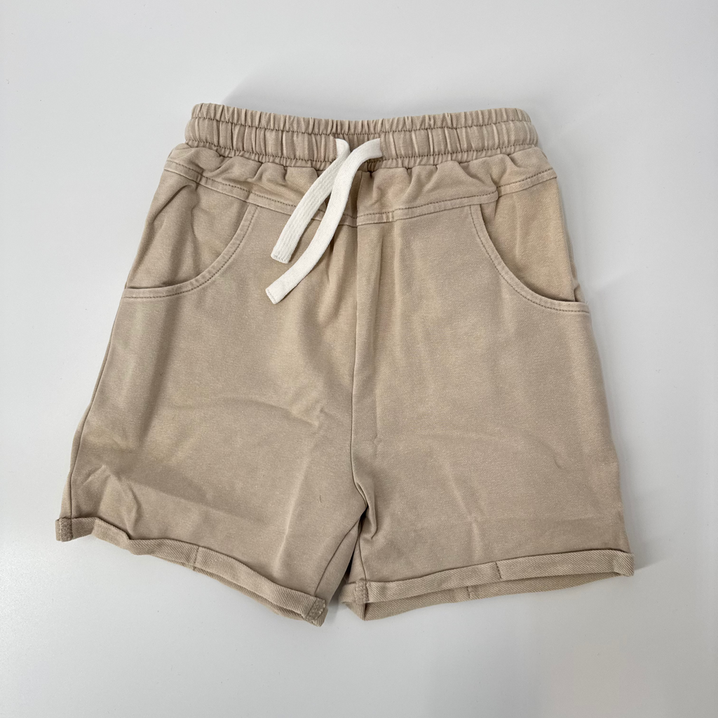 Khaki vintage wash shorts with elastic drawstring waistband and side pockets